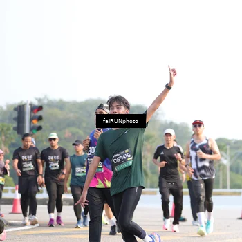 Runner Photo 6574205