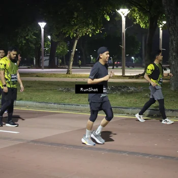 Runner Photo 6574215