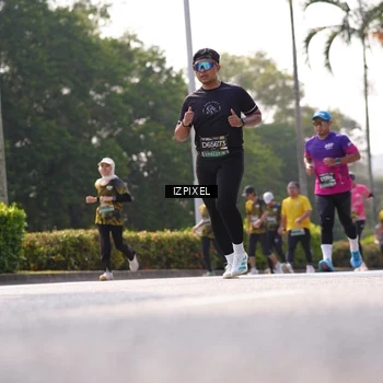 Runner Photo 6574229