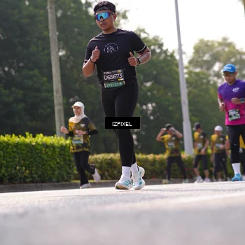 Runner Photo 6574247