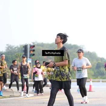 Runner Photo 6574266