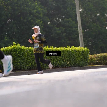 Runner Photo 6574281