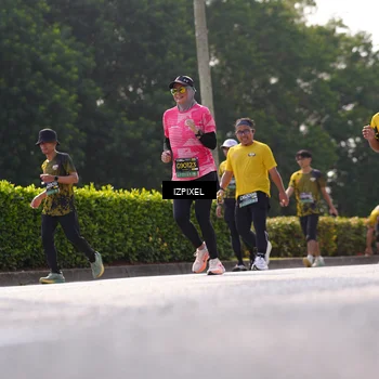 Runner Photo 6574314