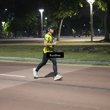Runner Photo 6574350