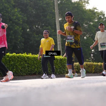Runner Photo 6574352