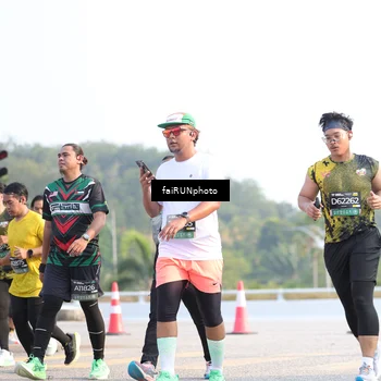 Runner Photo 6574386