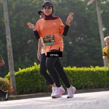 Runner Photo 6574409