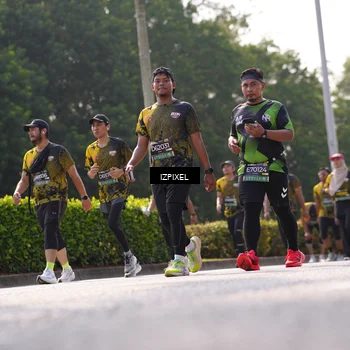 Runner Photo 6574474