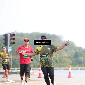 Runner Photo 6574489