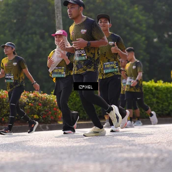 Runner Photo 6574541