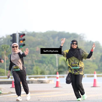 Runner Photo 6574548