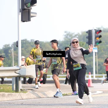 Runner Photo 6574591
