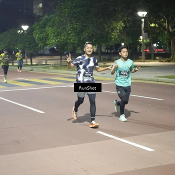 Runner Photo 6574670
