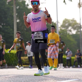 Runner Photo 6574671