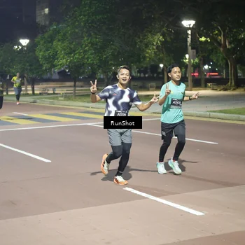 Runner Photo 6574679