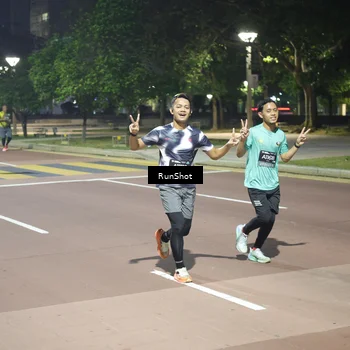 Runner Photo 6574692