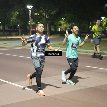 Runner Photo 6574725