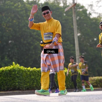 Runner Photo 6574739