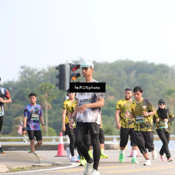 Runner Photo 6574754