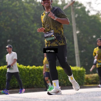 Runner Photo 6574775