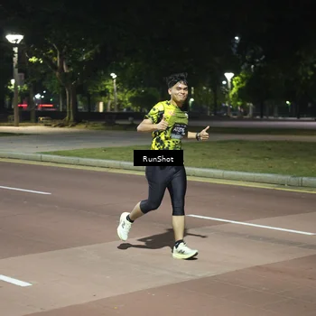Runner Photo 6574846