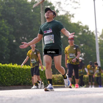 Runner Photo 6574877