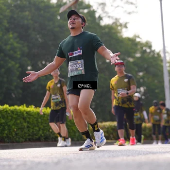 Runner Photo 6574888