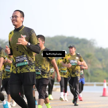 Runner Photo 6574895