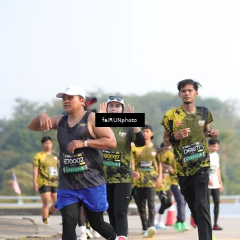 Runner Photo 6574912