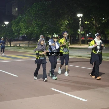 Runner Photo 6574964