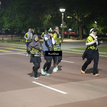 Runner Photo 6574999