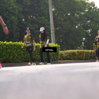 Runner Photo 6575003