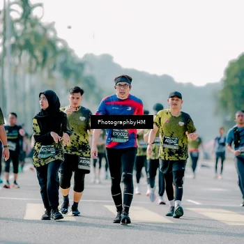 Runner Photo 6575014