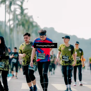 Runner Photo 6575025