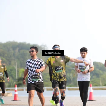 Runner Photo 6575036