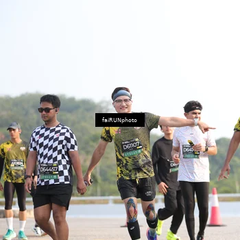 Runner Photo 6575062