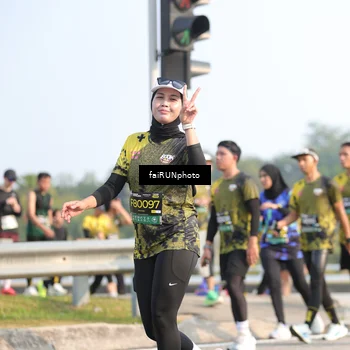 Runner Photo 6575068