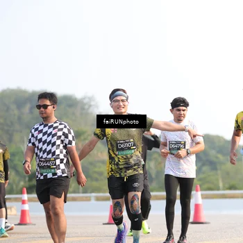 Runner Photo 6575069