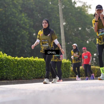 Runner Photo 6575076