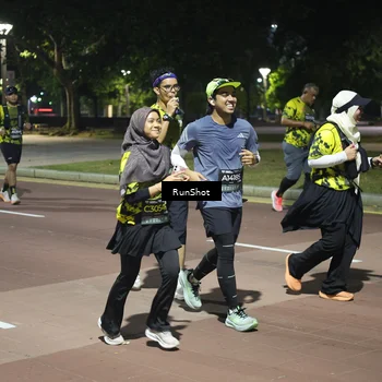 Runner Photo 6575093