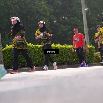 Runner Photo 6575104