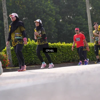 Runner Photo 6575118