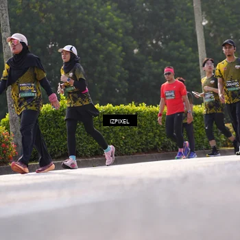 Runner Photo 6575130