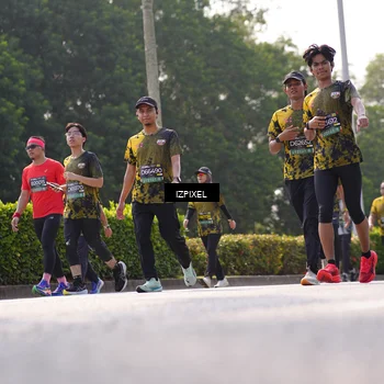 Runner Photo 6575135