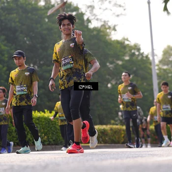 Runner Photo 6575151