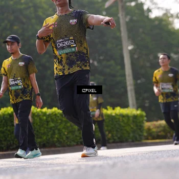 Runner Photo 6575196