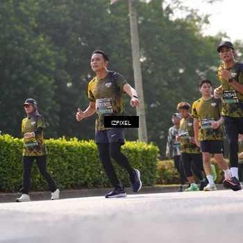 Runner Photo 6575207