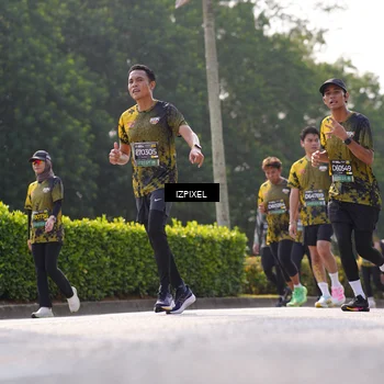 Runner Photo 6575223