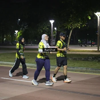 Runner Photo 6575234