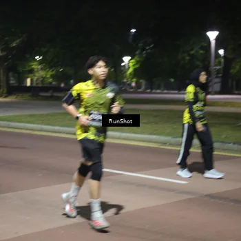 Runner Photo 6575254
